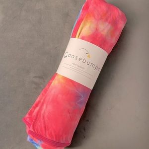 NWT Goosebumps Adult Swaddle Neon Tie Dye